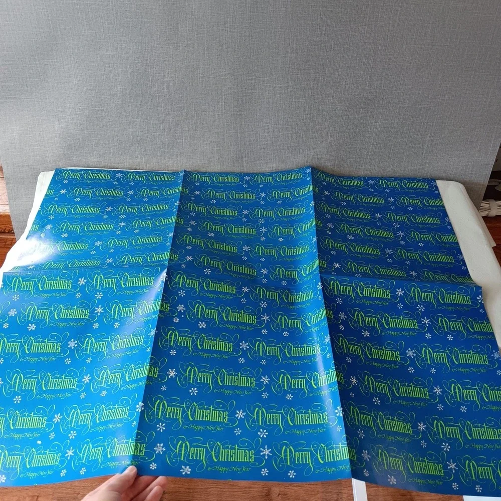 Current Holiday Gift Wrap Set Christmas Snowflakes 24x30 Blue Green 1979 Snowman